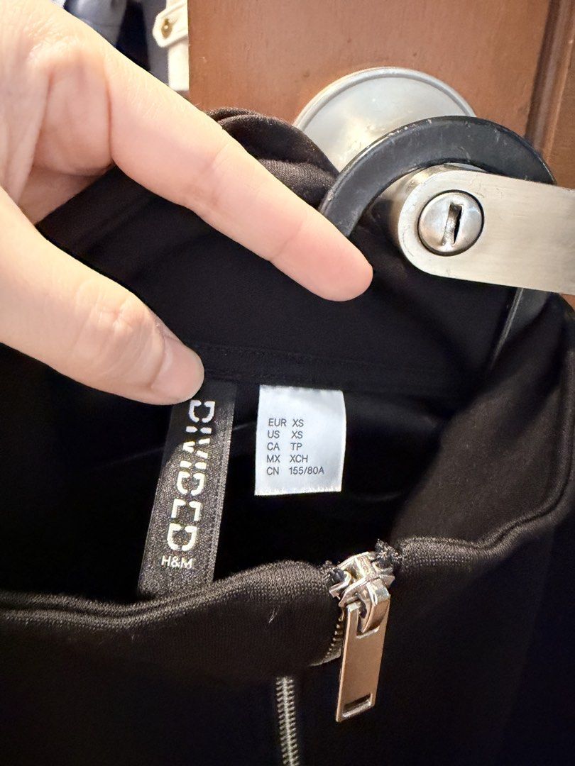 H&M Peplum Sweatshirt Jacket (Category: Coats, Jackets and Outerwear) located in Marikina City. Submitted by nicasandoval (Listing ID 1460360004, Image 2). Description: used once only.