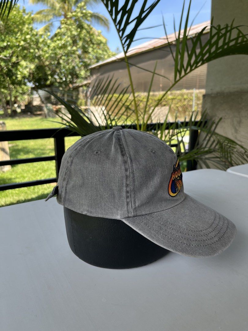 Hooters Dad Hat (Category: Caps & Hats) located in Kalibo. Submitted by gogettathrift (Listing ID 1460377116, Image 3). Description: ❗️Thrifted Caps ❗️ Hooters Dad Hat Excellent Condition 9/10 color rate ₱350.00 only.