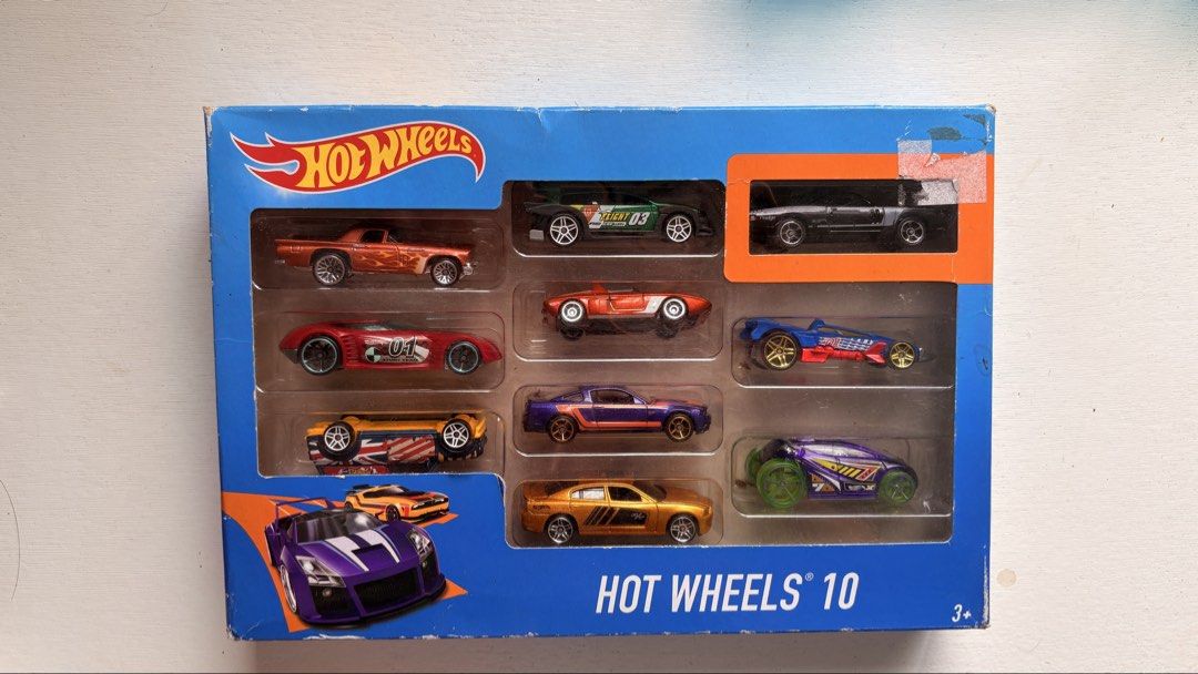 Hot Wheels 10-Car Gift Pack (Category: Vehicle & Diecast Models) located in Tagaytay City. Submitted by lilyzobel (Listing ID 1460428806, Image 2). Description: .