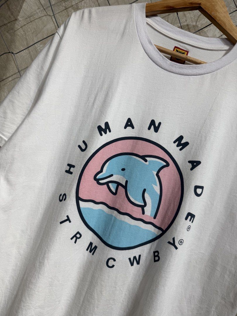 Human Made Dolphin Logo White Tee. (Category: Tshirts & Polo Shirts ) located in Manila. Submitted by ardobe.mnl (Listing ID 1460485004, Image 2). Description: Human Made Dolphin Logo White Tee. Size: Large Dimes: 22.5x28 Condition: Excellent Flaw: None! Dm for inquiries! 🛒📥.