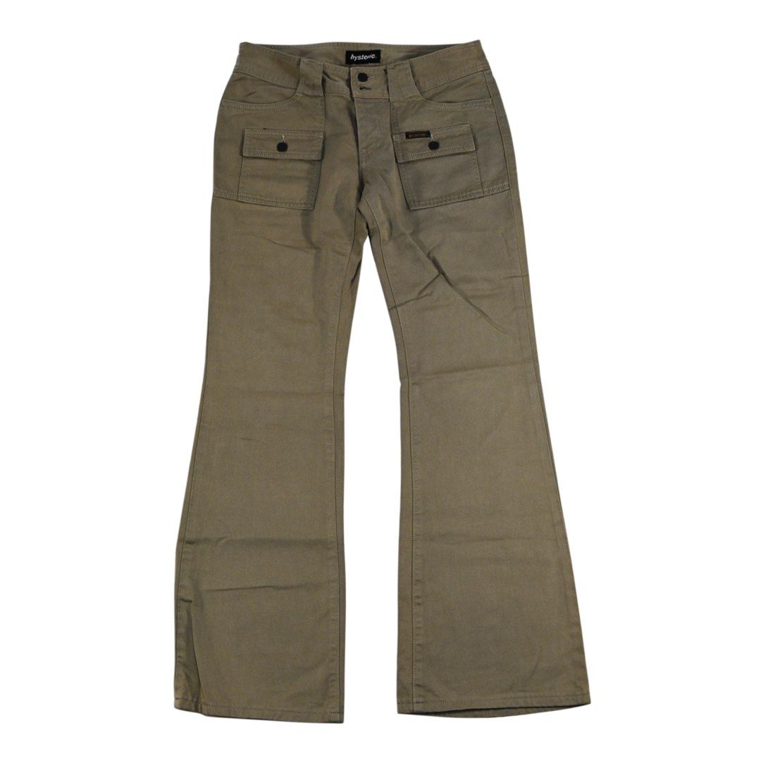 Hysteric Glamour Cargo Pants Khaki (Category: Chinos) located in Quezon City. Submitted by jwinprince (Listing ID 1460501349, Image 1). Description: Hysteric Glamour Cargo Pants Khaki Size: 28 Length: 38 Width: 14 Leg Opening: 10 Dsigned with front flap utility pockets and a subtly flared leg, blending cargo functionality with Hysteric Glamour’s tailored fit approach..