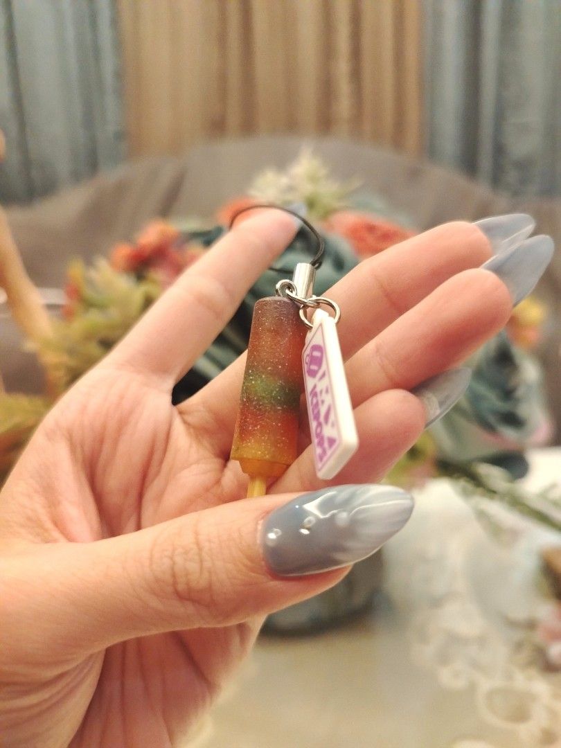 Ice Pops Ice Cream Popsicle Keychain (Category: Character Goods) located in San Fernando. Submitted by jpmarketplace2023 (Listing ID 1460429380, Image 3). Description: 💚 All items are authentic from Japan. 💛 MOP: GCash (❌️ GCash Protect) 🩵 MOD: LBC only (❌️ S. Checkout, COD, COP) 💙 Meet-up: Vista Mall, San Fernando, Pampanga 💜 All items are on-hand. 🧡 First to pay gets the item first. ❤️ Breakable items are packed with care and caution. Sel