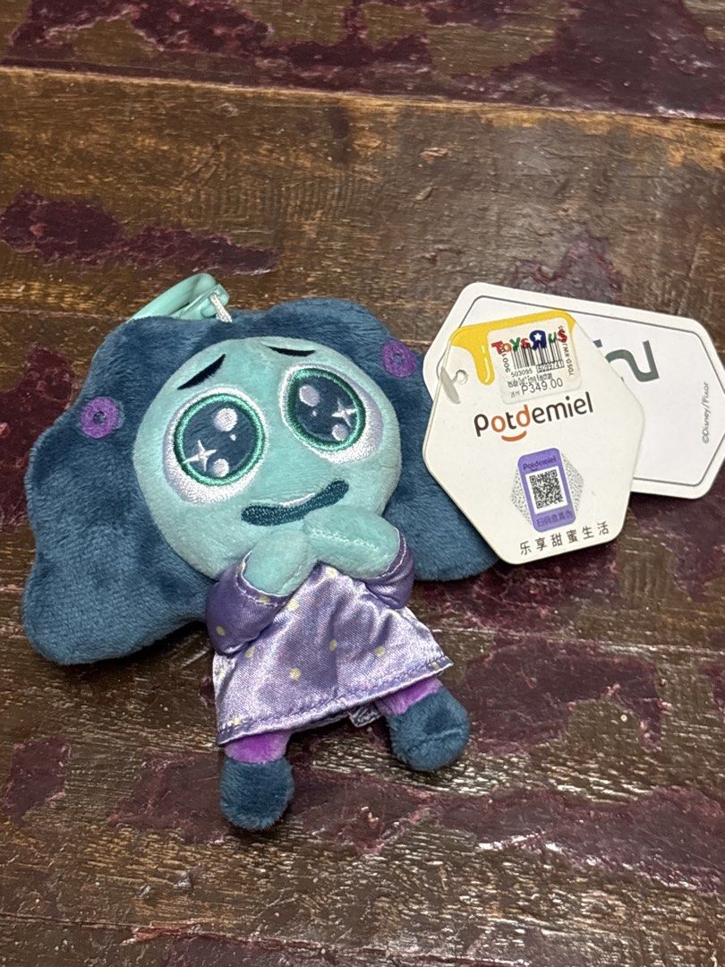 Inside Out Envy Plush Toy (Category: Plushies & Soft Toys) located in Makati City. Submitted by dharma444 (Listing ID 1460421540, Image 1). Description: Rfs: Decluttering Cute Envy plush toy from Inside Out Features a convenient keychain loop Bought from Toys R Us last December 2025 Orig price PHP350 MOD - Lalamove only. Delivery fee will be shouldered by the buyer. MOP - GCash ONLY. .