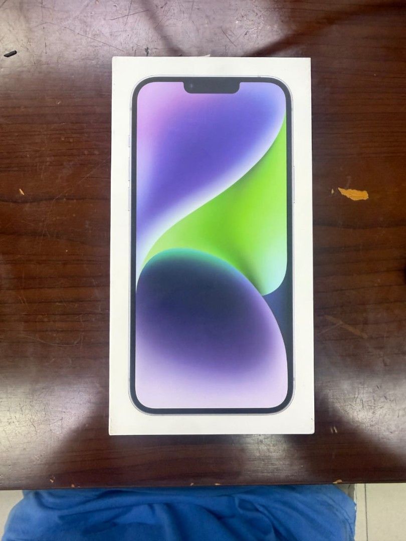 Iphone 14 plus (Category: iPhone 14 Series) located in Kuala Lumpur. Submitted by stevechan66 (Listing ID 1460446721, Image 2). Description: good protected phone can visit my store for more details and a new screen protector casing will be provided Venue :Prangin mall phone:0184692888.