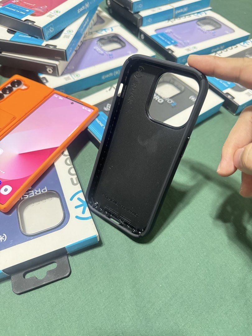 Iphone 14 pro speck presidio case (Category: Cases & Sleeves) located in Manila. Submitted by kazou038 (Listing ID 1460490925, Image 3). Description: iphone 14 Pro Speck Presidio 2 Pro case Brand new sealed Black MEET UP ONLY ESPAÑA MANILA NEAR UST.