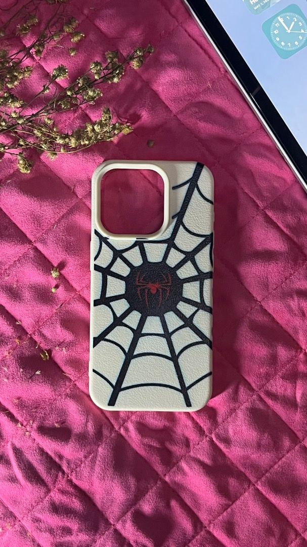 iPhone 15 Pro Spider-Man Case (Category: Cases & Sleeves) located in Tagum. Submitted by _prelovedbyzl (Listing ID 1460453170, Image 1). Description: Selling because I received the wrong case. Ordered for a different iPhone model, so I’m letting this one go. • Brand new / unused • For iPhone 15 • Never used • No damage or issues.