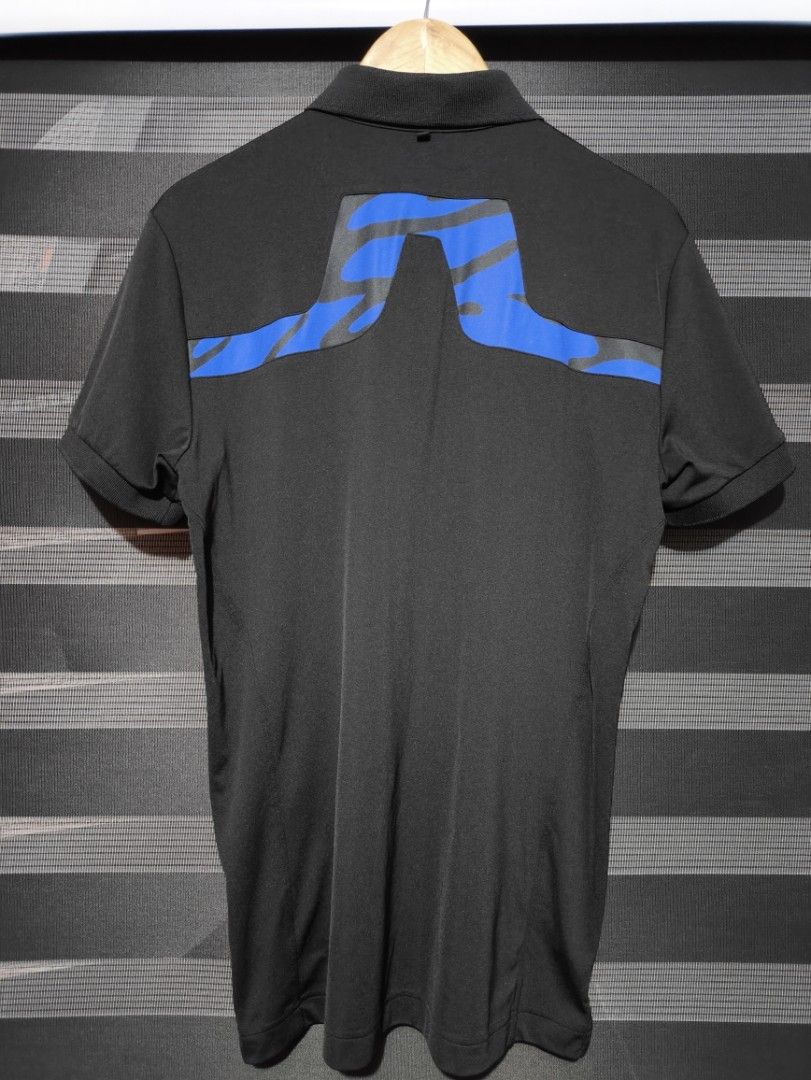 J Lindeberg Polo (Category: Tshirts & Polo Shirts ) located in Manila. Submitted by joshramly (Listing ID 1460349320, Image 2). Description: J Lindeberg Polo KV Size Medium on Tag 21 x 28 Good as New .