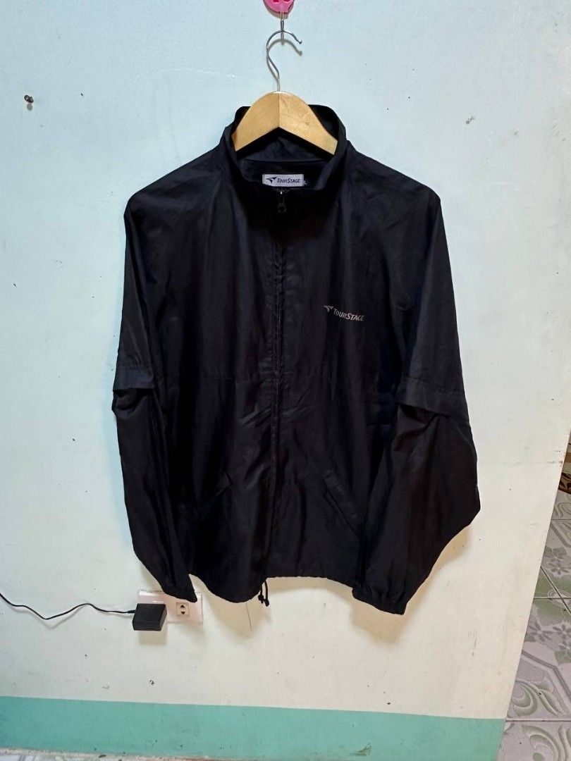 Jackets for sale (Category: Coats, Jackets and Outerwear) located in Bambang. Submitted by dinthriftyfinds (Listing ID 1460404845, Image 2). Description: 350 each fix. Dm sa dimes 📥.