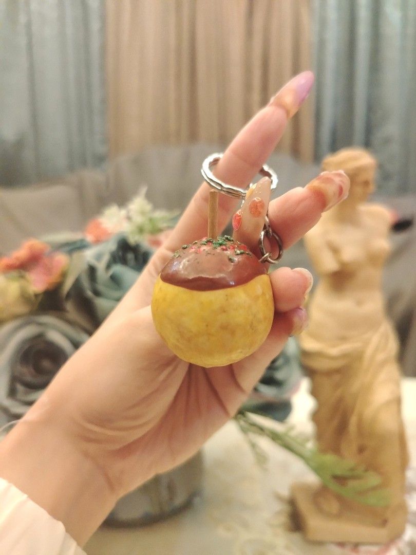 Japanese Takoyaki Keychain (Category: Character Goods) located in San Fernando. Submitted by jpmarketplace2023 (Listing ID 1460430361, Image 2). Description: 💚 All items are authentic from Japan. 💛 MOP: GCash (❌️ GCash Protect) 🩵 MOD: LBC only (❌️ S. Checkout, COD, COP) 💙 Meet-up: Vista Mall, San Fernando, Pampanga 💜 All items are on-hand. 🧡 First to pay gets the item first. ❤️ Breakable items are packed with care and caution. Seller will n