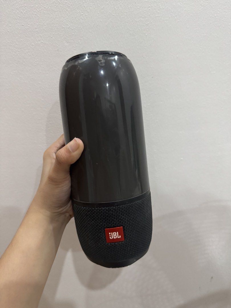 Jbl old edition speaker 2,200 (Category: Soundbars, Speakers & Amplifiers) located in Quezon City. Submitted by mommygweny (Listing ID 1460481250, Image 3). Description: Jbl speaker old edition Sound bar .
