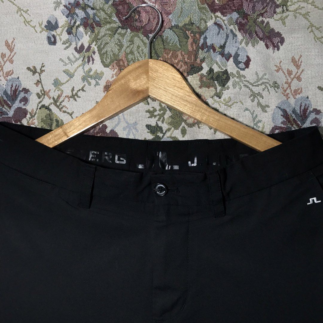 j.lindeberg GOLF PANTS (Category: Trousers) located in Norzagaray. Submitted by february.twelve (Listing ID 1460328791, Image 2). Description: FOR SALE 📌 J.LINDEBERG GOLF PANTS W - 32 L - 40 EXCELLENT CONDITION NO ISSUE 1000 + Shipping Fee 💵 Norzagaray, Bulacan 📍 Shipping Via J&T 🚛.