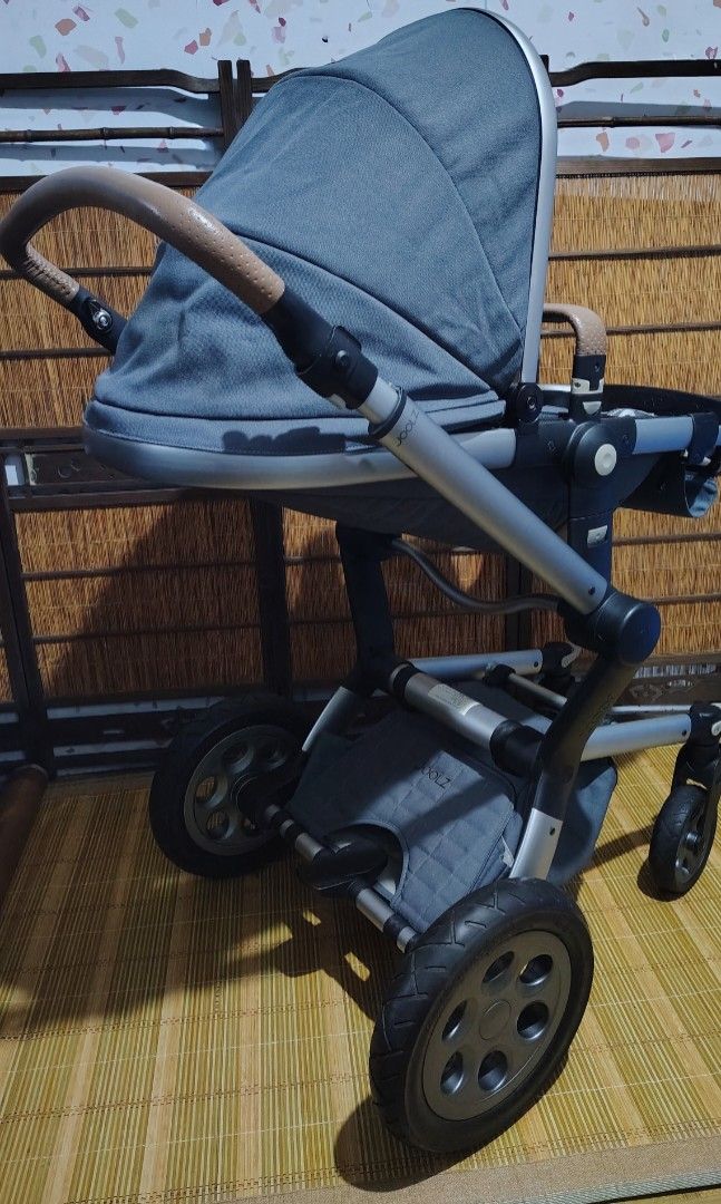 Joolz Day Studio Luxury Stroller (Category: Strollers) located in Dasmarinas. Submitted by k3japanstoreph (Listing ID 1460506361, Image 3). Description: FOR SALE Preloved Joolz Day Studio Luxury Pram Stroller Excellent condition ✅ Washed, cleaned, and ready to use ✅ Please expect some signs of usage since this is a preloved item Actual photos (WYSIWYG) ❌ No return, no exchange ✅ Ultra High Seat ✅ Street-Facing & Parent-Facing (Reversible) ✅ Fully