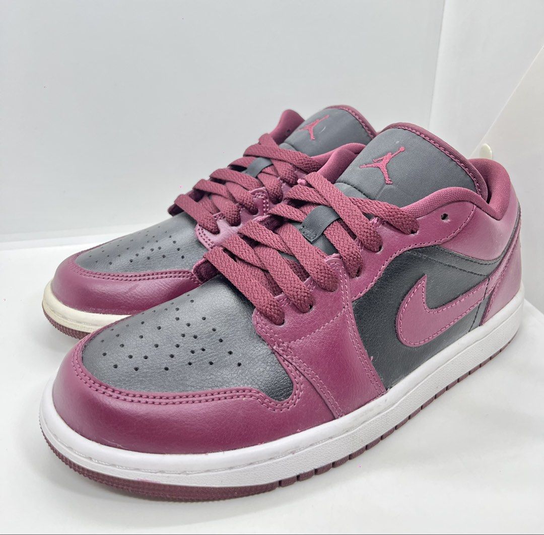 Jordan 1 Low Dark Beetroot (Category: Sneakers) located in Bacoor. Submitted by truecrease (Listing ID 1460365177, Image 1). Description: Wmna Jordan 1 Low Dark Beetroot Size 9w/7.5m - Brandnew ₱3,200 !!ALWAYS BUYING NEW AND USED PAIRS “You’ll Know It’s Loved When It’s Creased” “Use it till it’s Creased” #NikePh #SwooshPh #Jordan1Low #DarkBeetroot #TrueCrease.