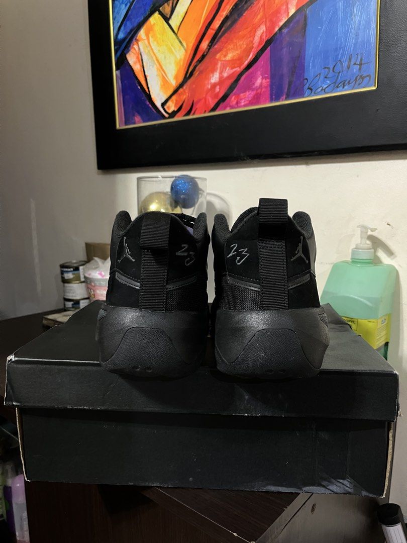 Jordan Max Aura 7 (Category: Sneakers) located in Manila. Submitted by z7fgs2pwkp34965 (Listing ID 1460491511, Image 3). Description: 100% original Nagamit lang ng dalawang beses pero hindi nilaro ng basketball Just message para magka negotiate sa presyo then video call for legit transaction Meetup within Cebu City area Outside cebu delivery via J&T.
