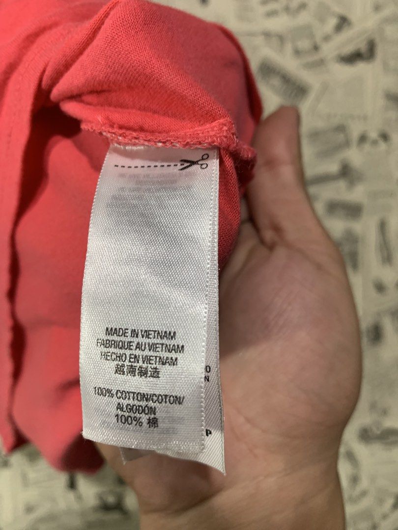 Juicy couture Shirt (Category: Shirts) located in Bongabong. Submitted by freshrelic (Listing ID 1460464606, Image 3). Description: .