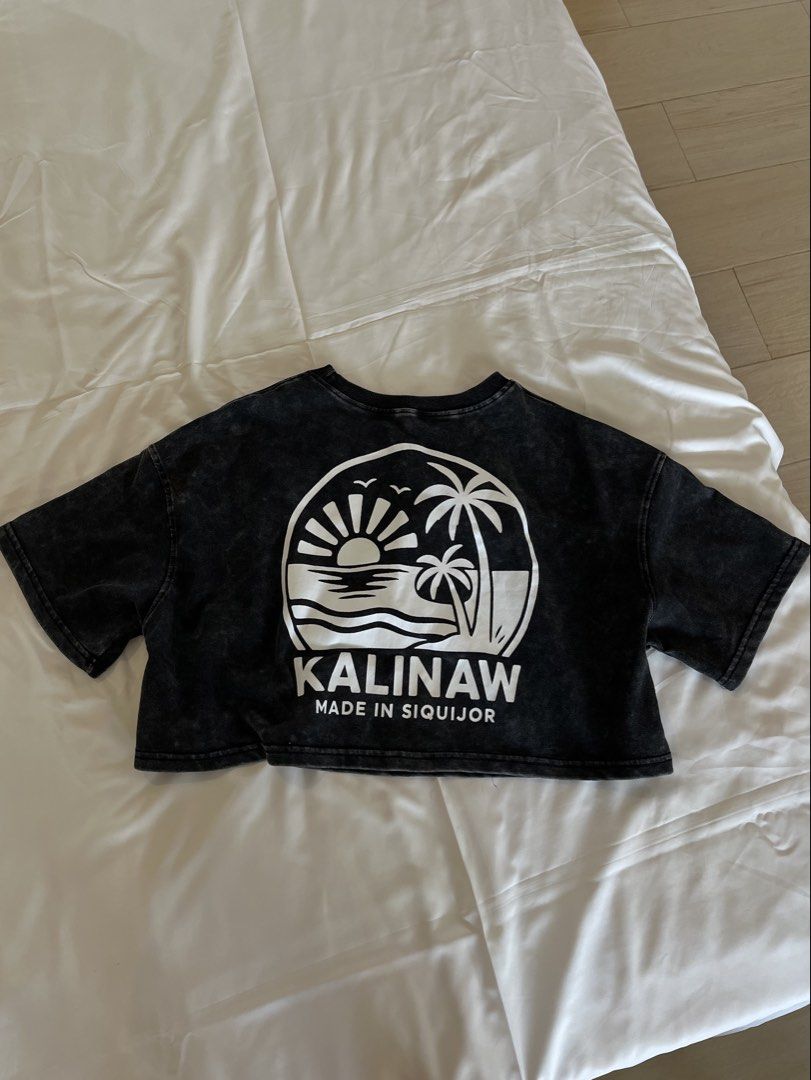 KALINAW TIE DYE CROP SHIRT FREESIZE (Category: Others Tops) located in Butuan. Submitted by preownedbykath (Listing ID 1460469957, Image 2). Description: bought from a local shop in siquijor for ₱950.