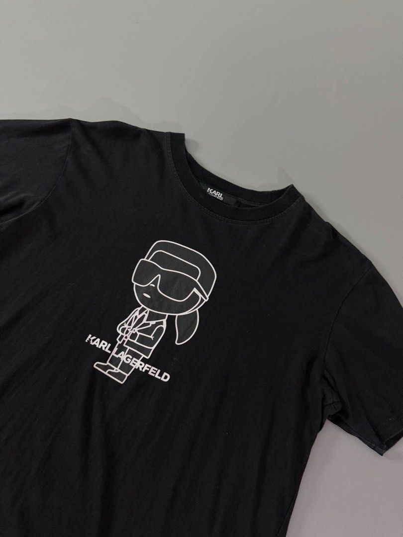KARL LAGERFIELD (Category: Tshirts & Polo Shirts ) located in Guagua. Submitted by sweetboyy (Listing ID 1460408888, Image 3). Description: KARL LAGERFIELD EXCELLENT CONDITION / NO ISSUE SIZE LARGE ON TAG / DIMES L26 W21.5.