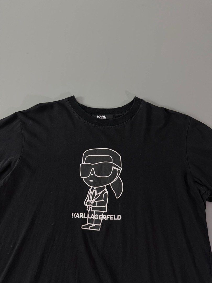 KARL LAGERFIELD (Category: Tshirts & Polo Shirts ) located in Guagua. Submitted by sweetboyy (Listing ID 1460408888, Image 2). Description: KARL LAGERFIELD EXCELLENT CONDITION / NO ISSUE SIZE LARGE ON TAG / DIMES L26 W21.5.