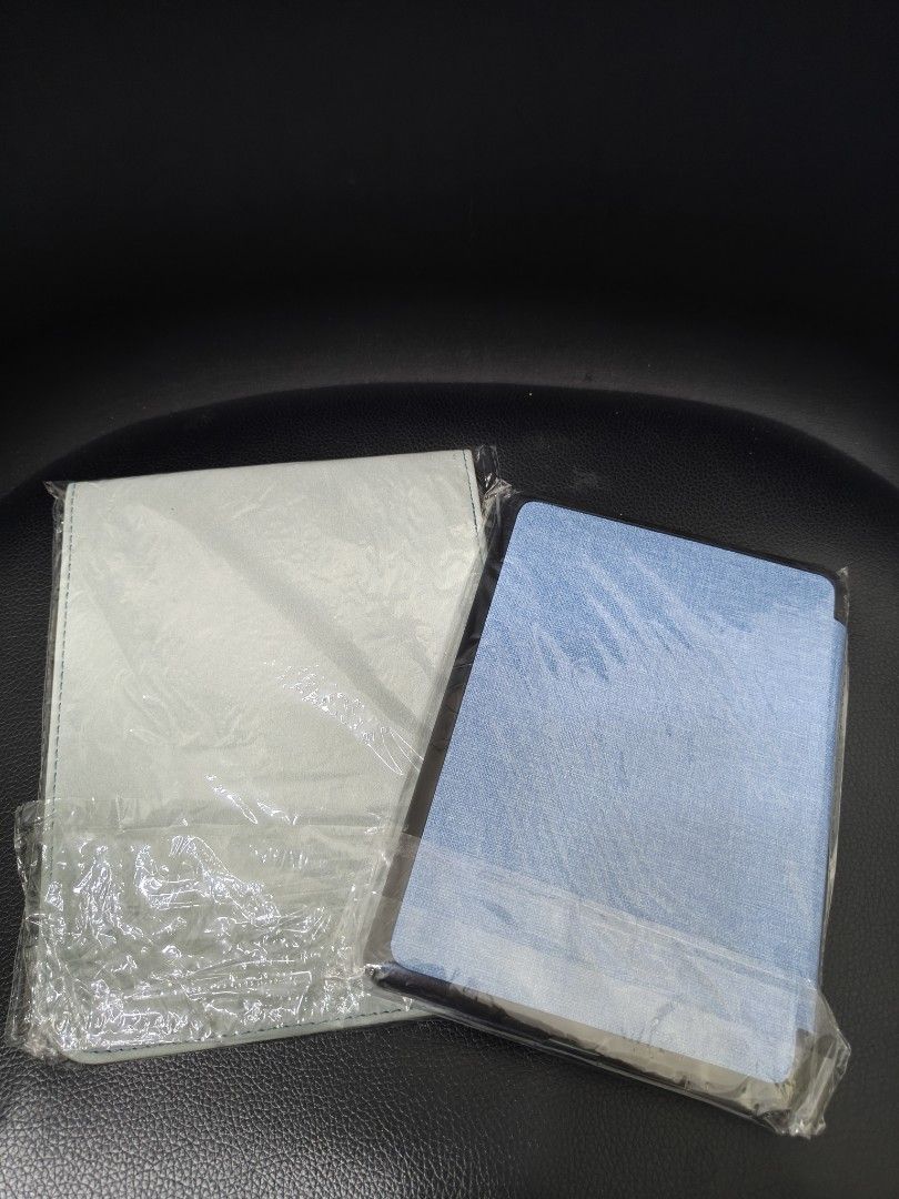 Kindle case and pouch 6.8in 11th gen (Category: Cases & Sleeves) located in Pasay City. Submitted by biancabee25 (Listing ID 1460419491, Image 2). Description: selling as bundle both brand new, only tried to fit it.