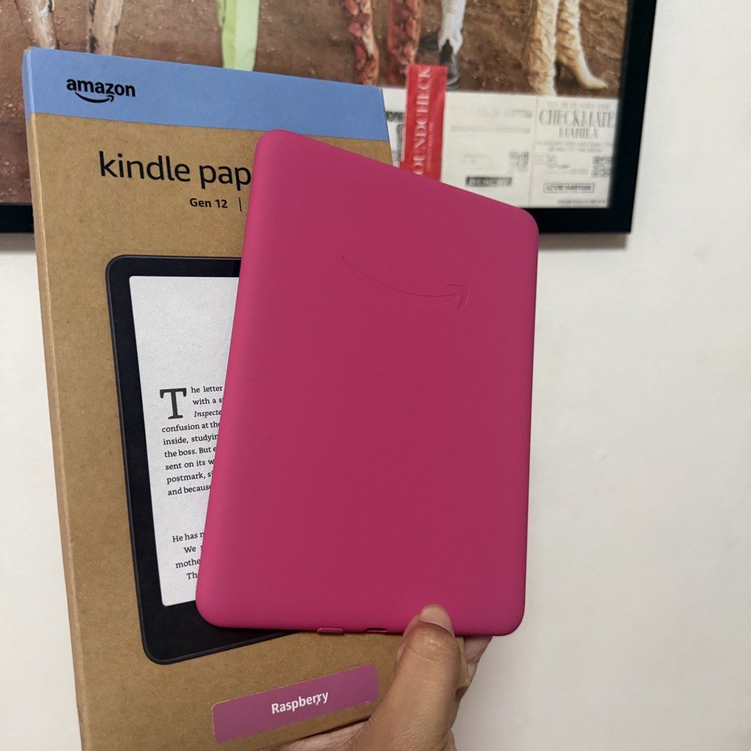 Kindle Paperwhite Gen 12 Raspberry (Category: E-Readers) located in Quezon City. Submitted by oggoodsph (Listing ID 1460317062, Image 2). Description: ON HAND KINDLE PAPERWHITE GEN 12 16gb Raspberry 1yr warranty until July 15, 2027 Condition: Almost New Less than a month owned nastuck lang hindi ginamit Inclusions: Unused charger Freebie Magnetic leather clear case PRICE: 10,500 (Firm, No lowballers thank you!) MOD: LALAMOVE/LBC NATIONWIDE Locati