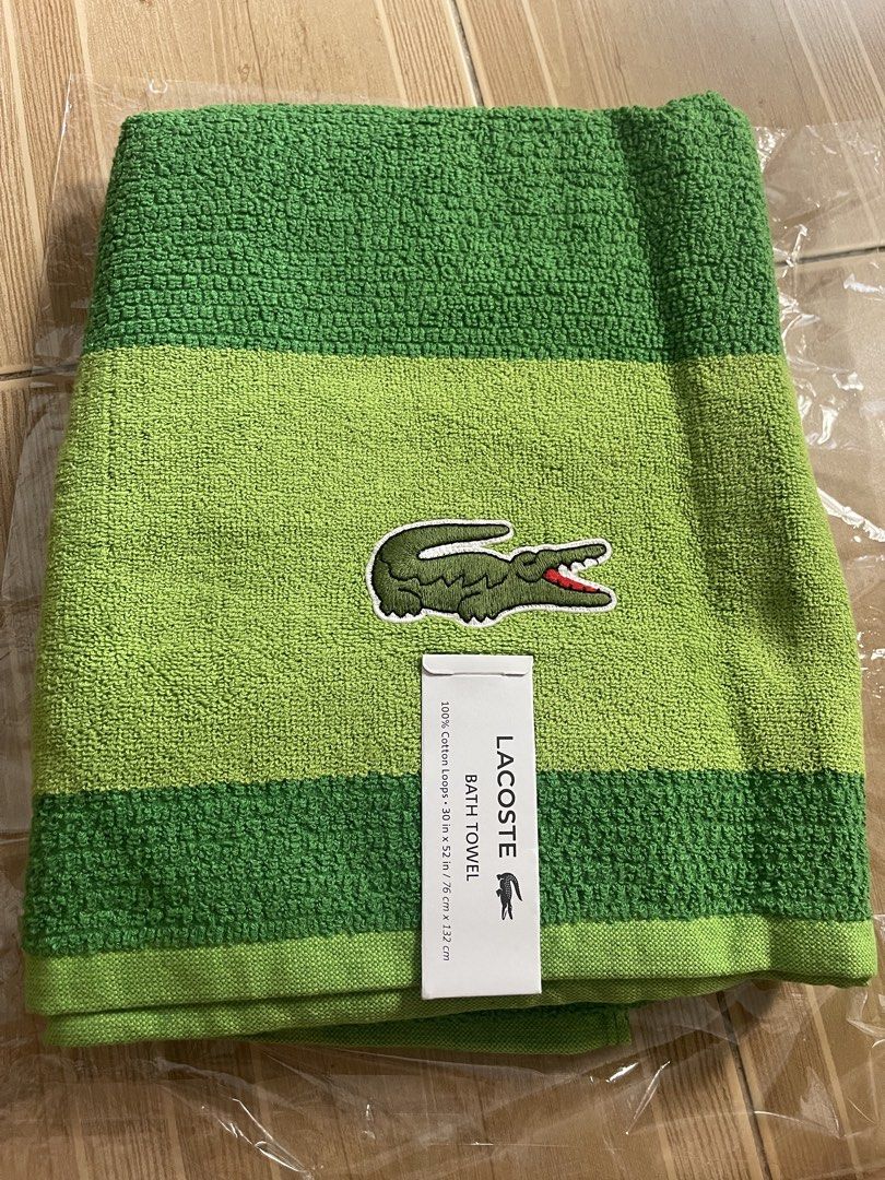 Lacoste Bath Towel Green Crocodile Logo (Category: Towels, Napkins & Holders) located in Paranaque City. Submitted by melvinmarquez (Listing ID 1460389533, Image 3). Description: Lacoste Bath Towel Green Crocodile Logo 100% Cotton Highly Absorbent - Authentic Green Lacoste Bath Towel - Features iconic crocodile logo - Made with 100% Cotton - Highly absorbent and low linting - Stylish two-shade green stripe design - Size: 30 inches x 52 inches (76