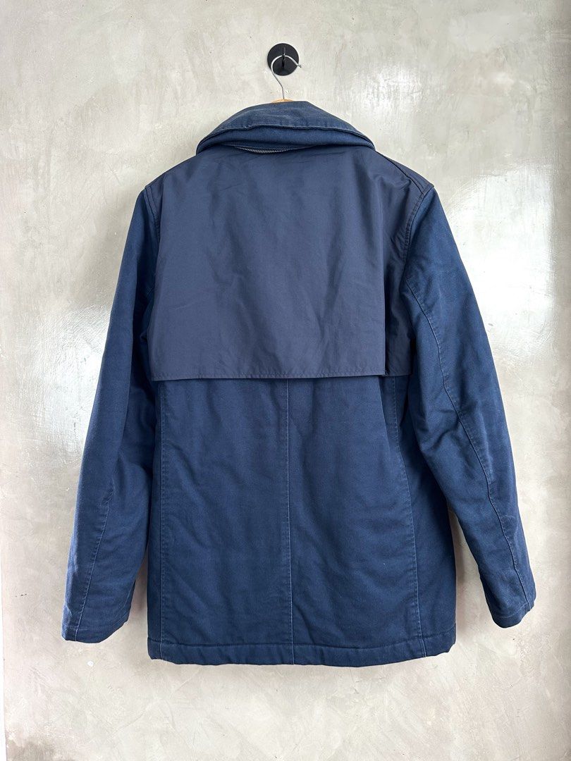 LACOSTE🐊 Double Padded Coat (Category: Coats, Jackets and Outerwear) located in Cavite. Submitted by second_story_ph (Listing ID 1460410846, Image 2). Description: LACOSTE🐊 Double Padded Coat Size: XSmall fit upto Small (please check dimension) Dimension: 20.5” Width / 29.5” Length / 18” Shoulder / 25.5” Sleeve Condition: Excellent.