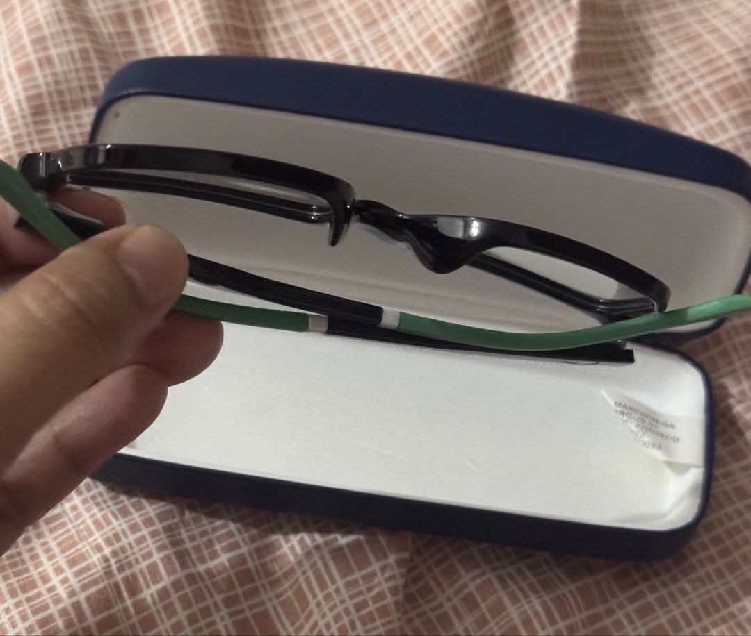 Lacoste Optical Eyeglass (Category: Announcements) located in Quezon City. Submitted by branded_jo (Listing ID 1460345474, Image 3). Description: Original Lacoste Optical Eyeglass Color Black/green Brand new with case Size 49mm Bought in US Lalamove Ready.