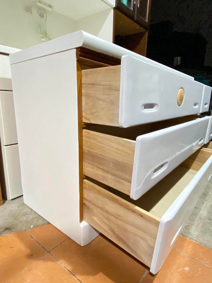 LATERAL DRAWER l TV STAND ‼️ (Category: Announcements) located in Manila. Submitted by nanzkie_2015 (Listing ID 1460337391, Image 2). Description: LATERAL DRAWER l TV STAND ‼️ L46 W18 H28 inches 🏷️6,500.