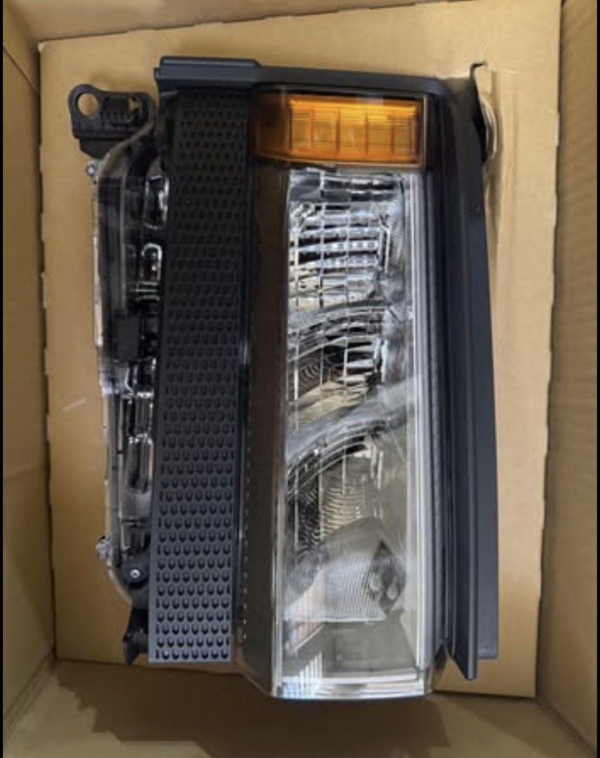LC250 HEADLIGHT (Category: Lightings, Horns, and other Electrical Parts and Accessories) located in Las Pinas. Submitted by mangculas (Listing ID 1460506880, Image 2). Description: LC250 HEADLIGHT PRADO .