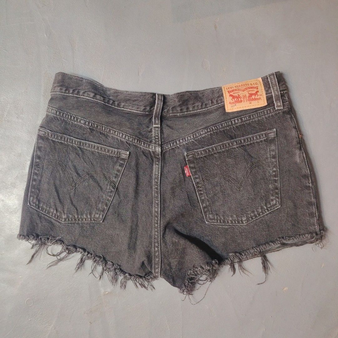 Levis 501 sexy Short Denim Button Down (Category: Shorts) located in Daraga. Submitted by flip2fit (Listing ID 1460408459, Image 2). Description: 34 Waist 12 length 13 leg opening 10 rise Excellent Condition.