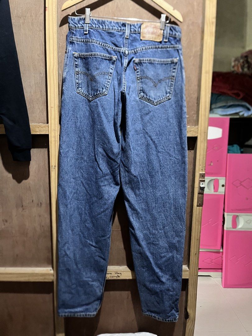 Levis 560 Loose fit 80’s release (Category: Jeans) located in Santa Barbara. Submitted by keldude (Listing ID 1460443637, Image 2). Description: 33-35 Waist 45 Length 14 Thigh 7 Hem No Issue.