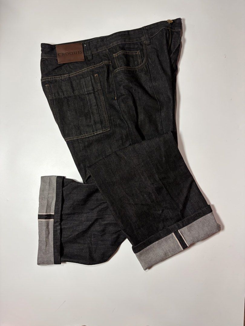 Lightweight Selvedge Pants (Category: Jeans) located in Manila. Submitted by swaaaaggy (Listing ID 1460470029, Image 1). Description: - Dark wash denim jeans from Croquis - Classic five-pocket design - Selvedge detailing on cuffs (visible when rolled) - Leather brand patch on back waistband - Zipper fly closure - Great pair of jeans.