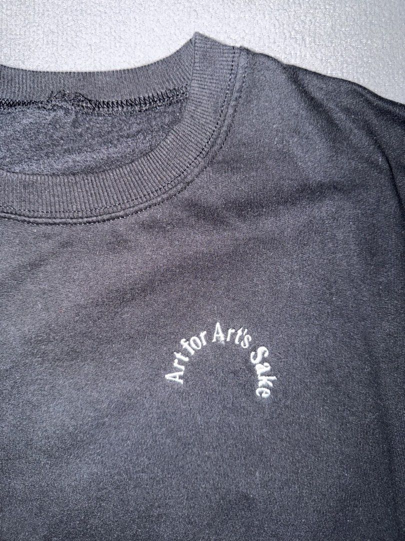 AMÁL Black Sweatshirt (Category: Coats, Jackets and Outerwear) located in Quezon City. Submitted by spicycalimaki (Listing ID 1460428076, Image 2). Description: - fits size S - local brand (not being sold anymore) - last price posted MEASUREMENTS Width: 19.5” Length: 24” 🏷️ zara h&m mango uniqlo monki cotton on urban revivo bershka pull & bear love bonito editors market shein tiktok charlotte folk richboyz.