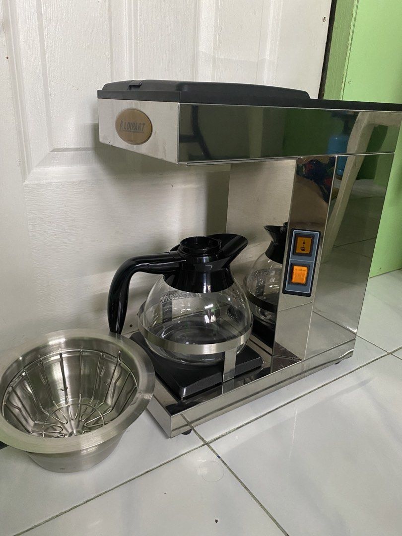 Loipart Coffee maker (Category: Coffee & Tea Tableware) located in Taguig. Submitted by marie05633 (Listing ID 1460395407, Image 1). Description: Brand New / Unused Loipart Commercial Stainless Steel Coffee Maker (Marine Grade)No Box Selling Price: ₱8,500 (Negotiable) Description: Selling a brand new, never been used Loipart Commercial Drip Coffee Brewer (Jug Brewer). Made with high-grade polished stainless steel, designed for commercial kitchens