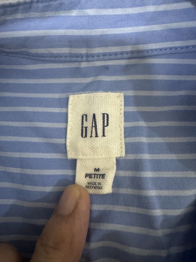 Long polo long sleeves (Category: Longsleeves) located in Paranaque City. Submitted by cleverturtle.391c7c (Listing ID 1460350208, Image 2). Description: BUY 3 for 500 pesos ONLY.