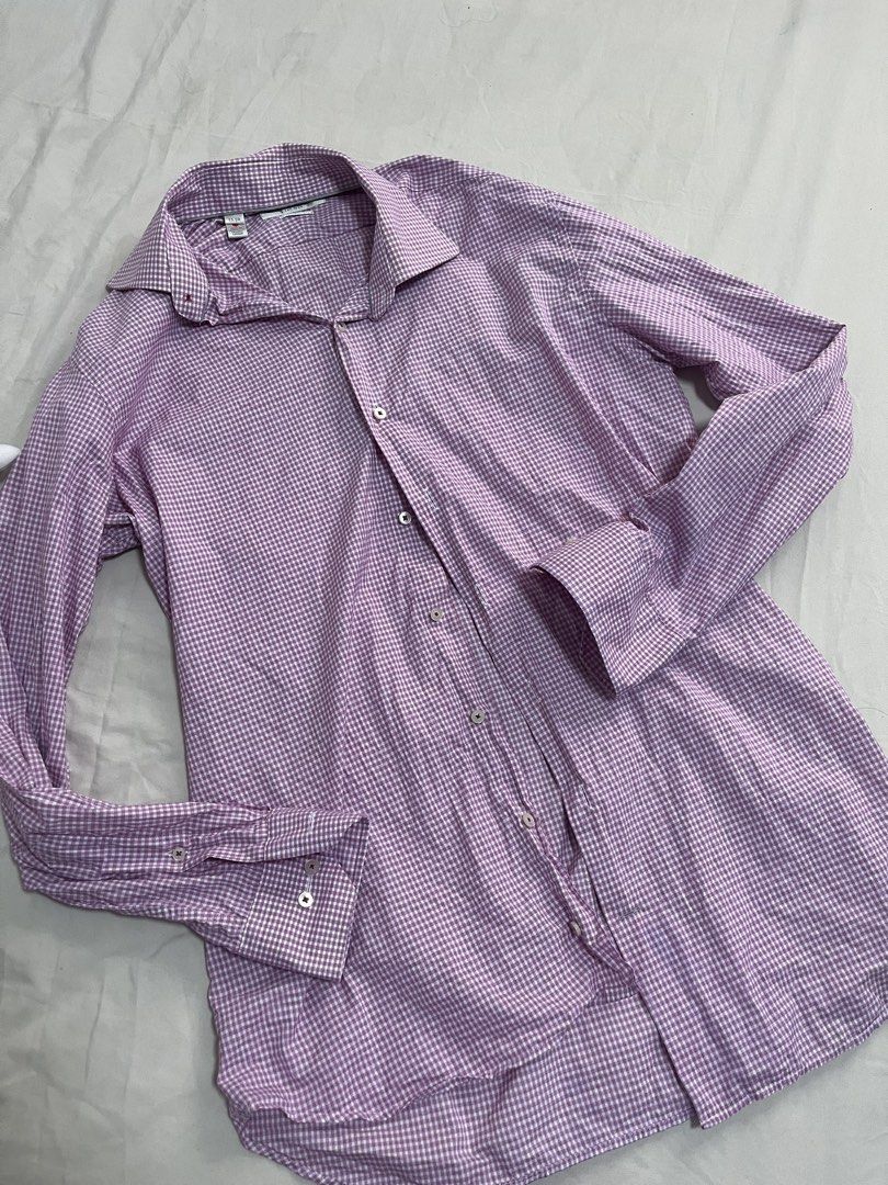 Long sleeves polo (M) (Category: Longsleeves) located in Quezon City. Submitted by samirosie0329 (Listing ID 1460487254, Image 3). Description: Brought from Canada Oversized fit No issues .