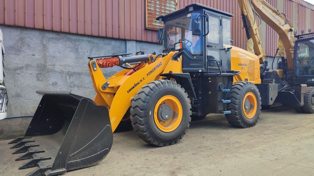 LONKING WHEEL LOADER CDM835 2CBM JOYSTICK Manual (Category: New Cars) located in Quezon City. Submitted by depedrochristianjay07 (Listing ID 1460349040, Image 1). Description: Elevate your business by investing in Reliable Equipment 💯 LONKING WHEEL LOADER CDM835 WEICHAI 2CBM JOYSTICK ✅ ️Financing ✅ ️Free PMS Labor & Filters ✅ ️Free Basic Tools ✅️ 1year or 2,000hrs warranty, whichever comes first ✅️ Free Delivery within Metro Manila 🔹LOWEST PRIC