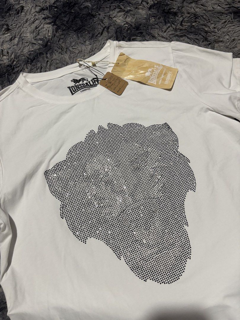 lonsdale (Category: Activewear) located in Legazpi City. Submitted by thesource052 (Listing ID 1460493423, Image 3). Description: LONSDALE MEDIUM Stretchable tela BRAND NEW WITH TAGS WIDTH: 20” Length: 27” 500..