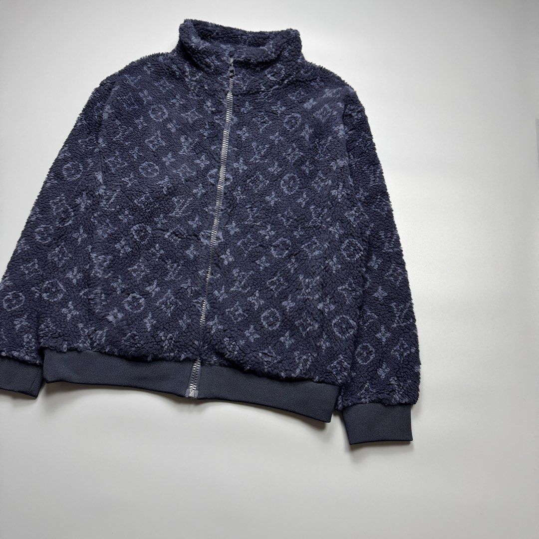 Louis Vuitton - Blue Monogram Jacquard Fleece Jacket (Category: Luxury Apparel) located in Quezon City. Submitted by japon_rose (Listing ID 1460504679, Image 3). Description: READ DESCRIPTION FIRST BEFORE YOU START A DEAL Please do self authenticate all photos are been posted Unisex/ Louis Vuitton - Blue Monogram Jacquard Fleece Jacket Color: Dark Blue Size: Medium on tag (Unisex) Length: 26.5 Width: 22 Shoulder: 21 Sleeves: 23.5 Hem: 19 (MEASURE