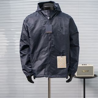 （分類：）位於 。 由 swiftowl.950208 提交（商品編號 1460487031，圖片 1）。簡介： 。