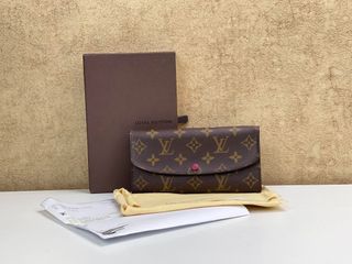 (Category: ) located in . Submitted by luxury_galeries (Listing ID 1460332599, Image 1). Description: .