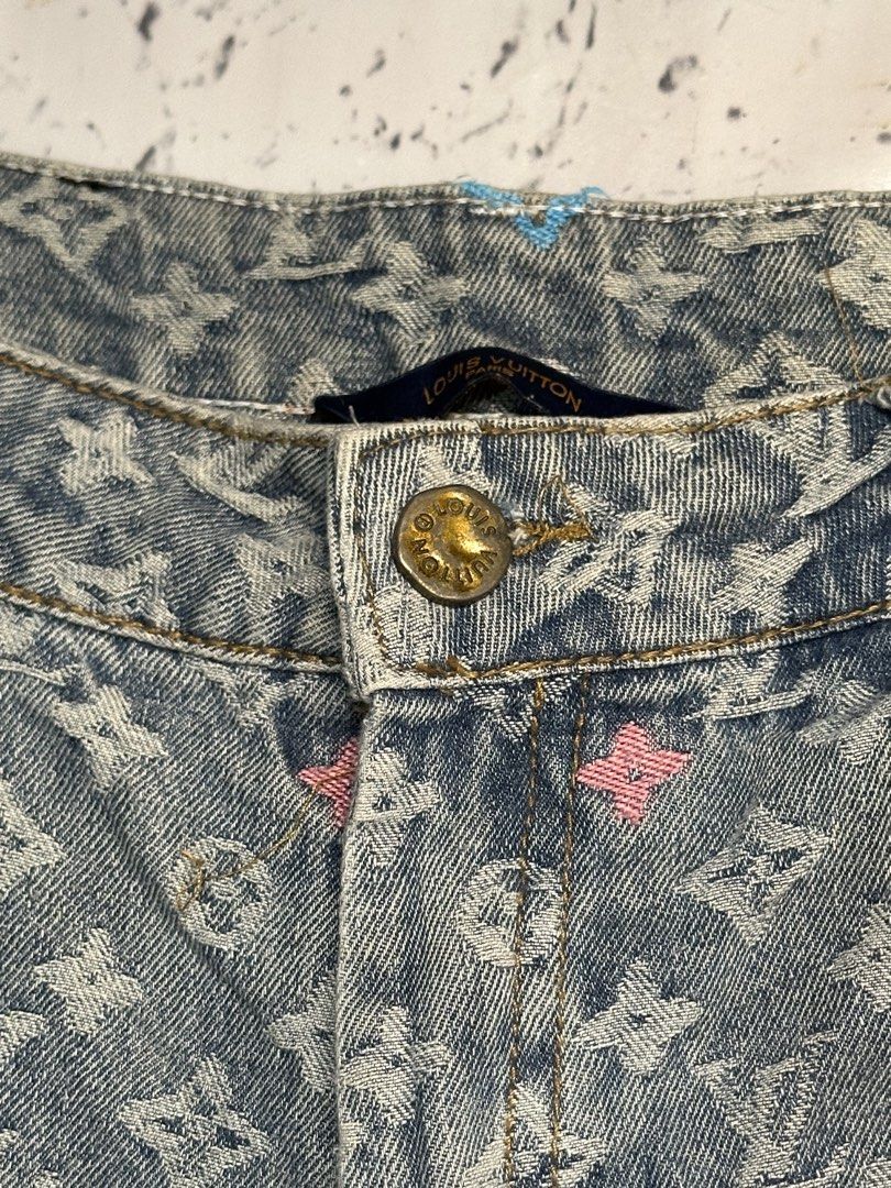 Louis Vuitton Monogram Denim Jeans (Category: Jeans) located in Manila. Submitted by gonthrifting (Listing ID 1460383772, Image 3). Description: Lv denim pants all over print Dimes: 32x40 hem 7 Issue? Needs wash only Design is mud wash .