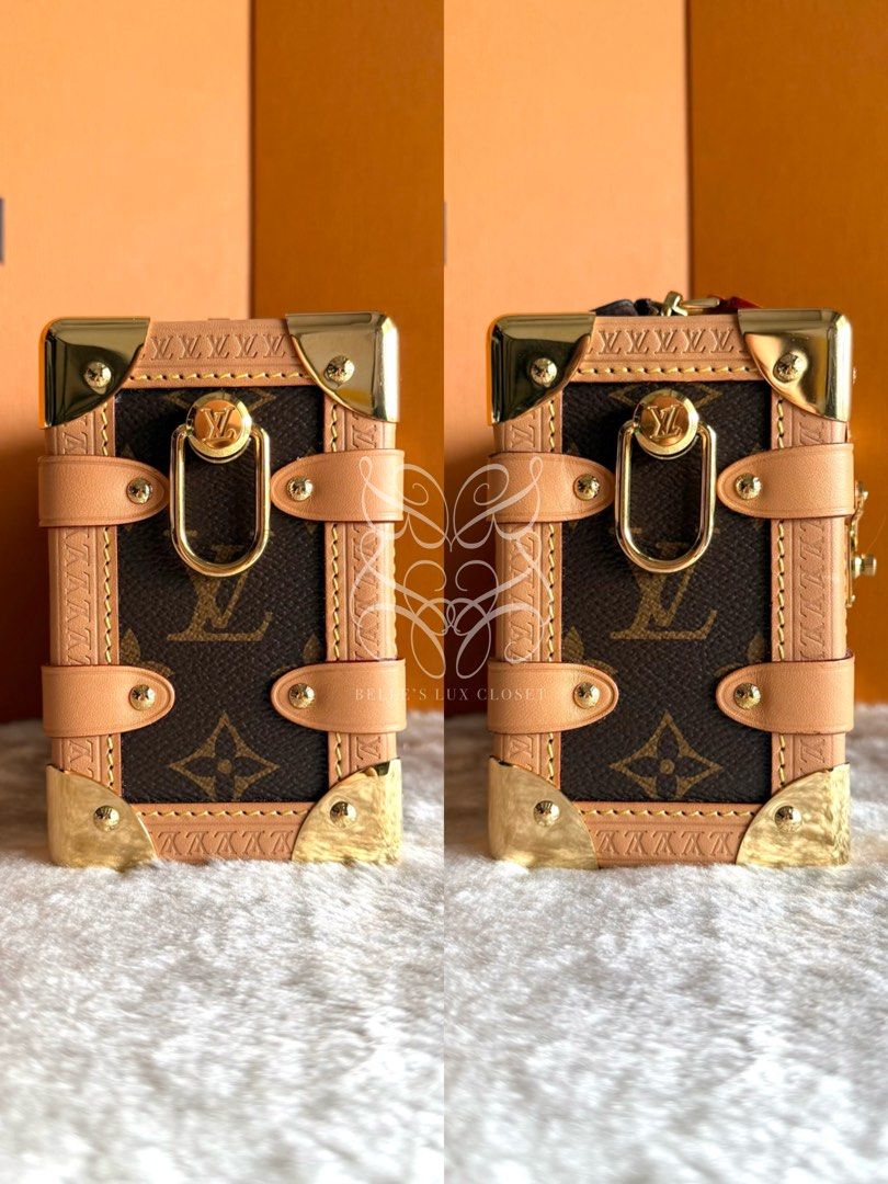 Louis Vuitton Side Trunk PM in Monogram Canvas (Category: Luxury Bags & Wallets) located in Paranaque City. Submitted by belles_lux_closet (Listing ID 1460369662, Image 3). Description: AUTHENTIC SIDE TRUNK PM IN MONOGRAM CANVAS (Microchipped, Mint Condition & Full Set) ✅ 100% Guaranteed Authentic ✅ Microchipped ✅ Mint Condition, Rank A-SA ✅ Comes with short handle strap, long adjustable strap dust bag and box! ✅ Legit seller ✅ Retails at ~Php 23