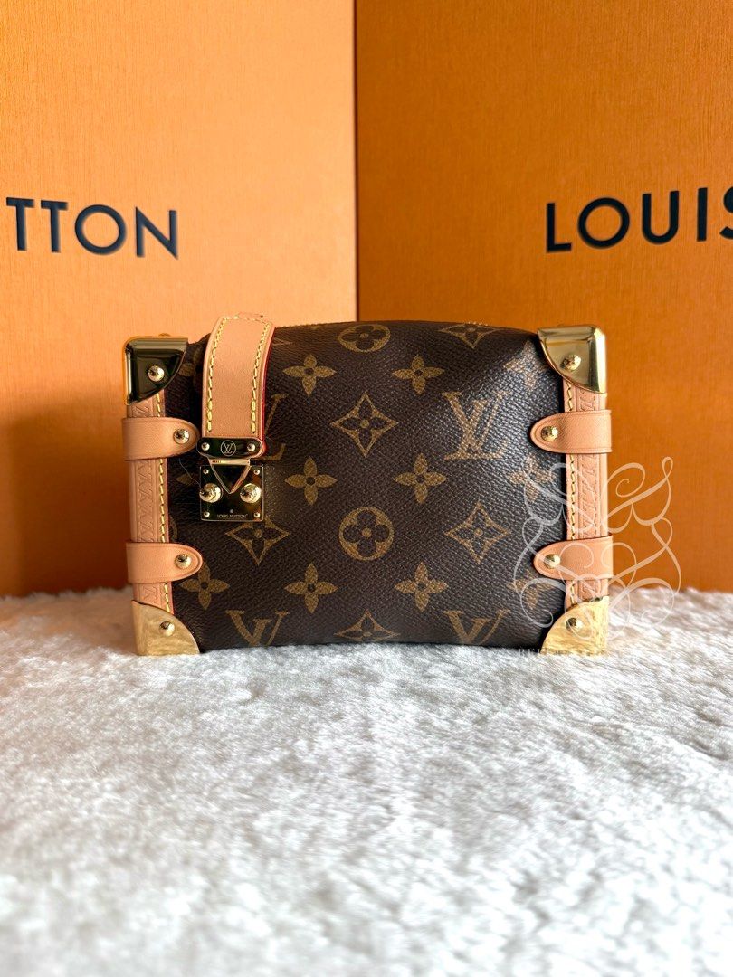 Louis Vuitton Side Trunk PM in Monogram Canvas (Category: Luxury Bags & Wallets) located in Paranaque City. Submitted by belles_lux_closet (Listing ID 1460369662, Image 2). Description: AUTHENTIC SIDE TRUNK PM IN MONOGRAM CANVAS (Microchipped, Mint Condition & Full Set) ✅ 100% Guaranteed Authentic ✅ Microchipped ✅ Mint Condition, Rank A-SA ✅ Comes with short handle strap, long adjustable strap dust bag and box! ✅ Legit seller ✅ Retails at ~Php 23