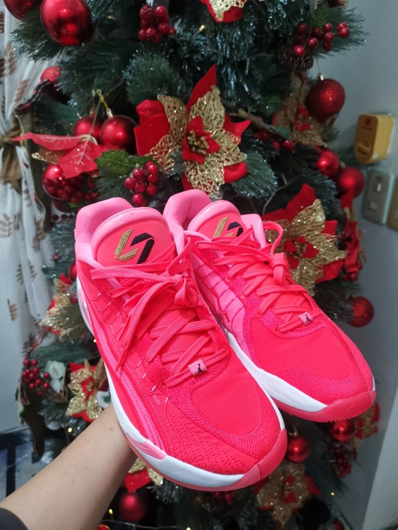 Luka 4 (Category: Sneakers) located in Paranaque City. Submitted by melodybala13770 (Listing ID 1460380451, Image 3). Description: Orig Used Complete with original box.