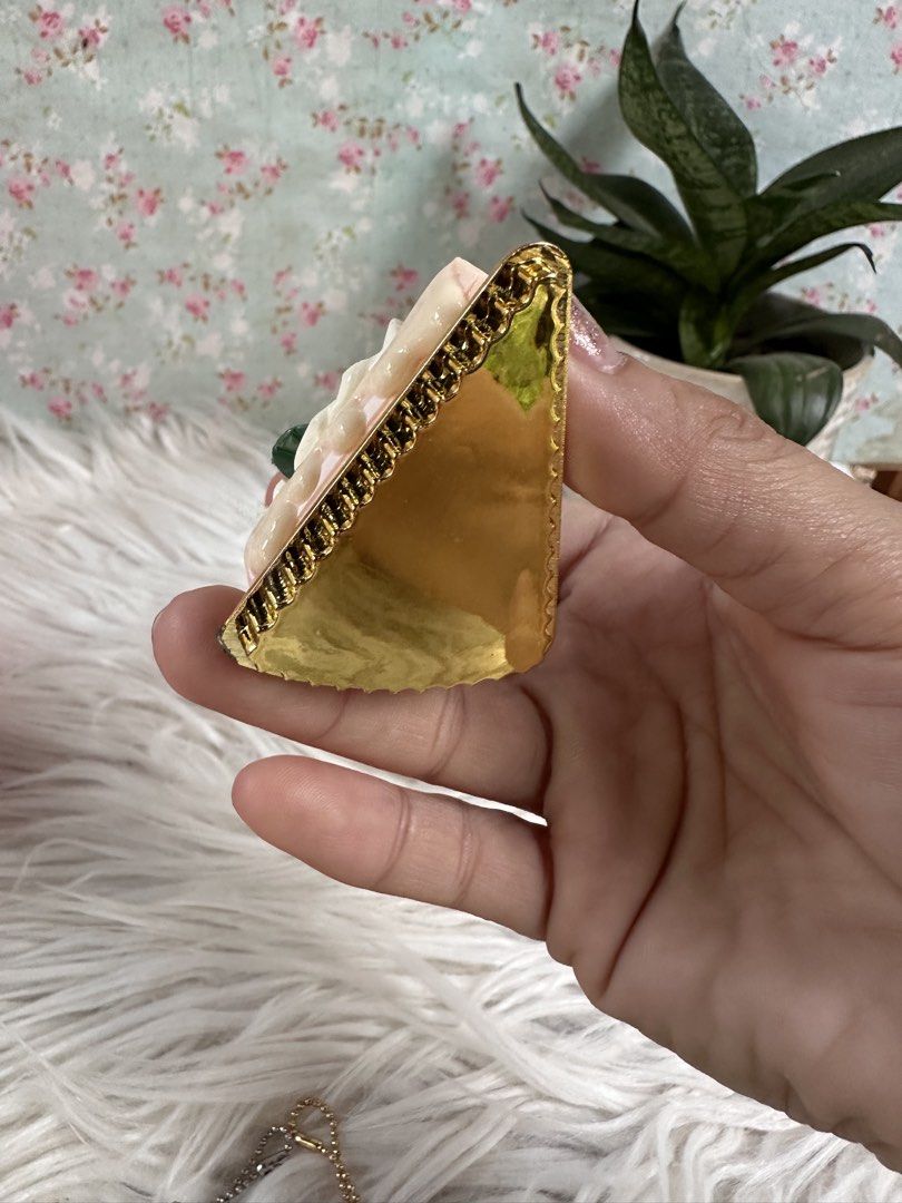Luxury Sweet Themes Keychain (Category: Handmade Craft) located in Davao. Submitted by favoritepreloved (Listing ID 1460403219, Image 3). Description: 💜 150 for Take All, 65 if per piece.