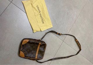 （分類：）位於 。 由 quickcrystal_e3b473 提交（商品編號 1460440972，圖片 1）。簡介： 。