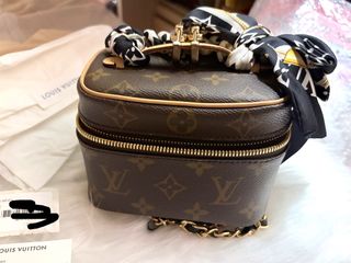 （分類：）位於 。 由 mushroombabyyy 提交（商品編號 1460496073，圖片 1）。簡介： 。