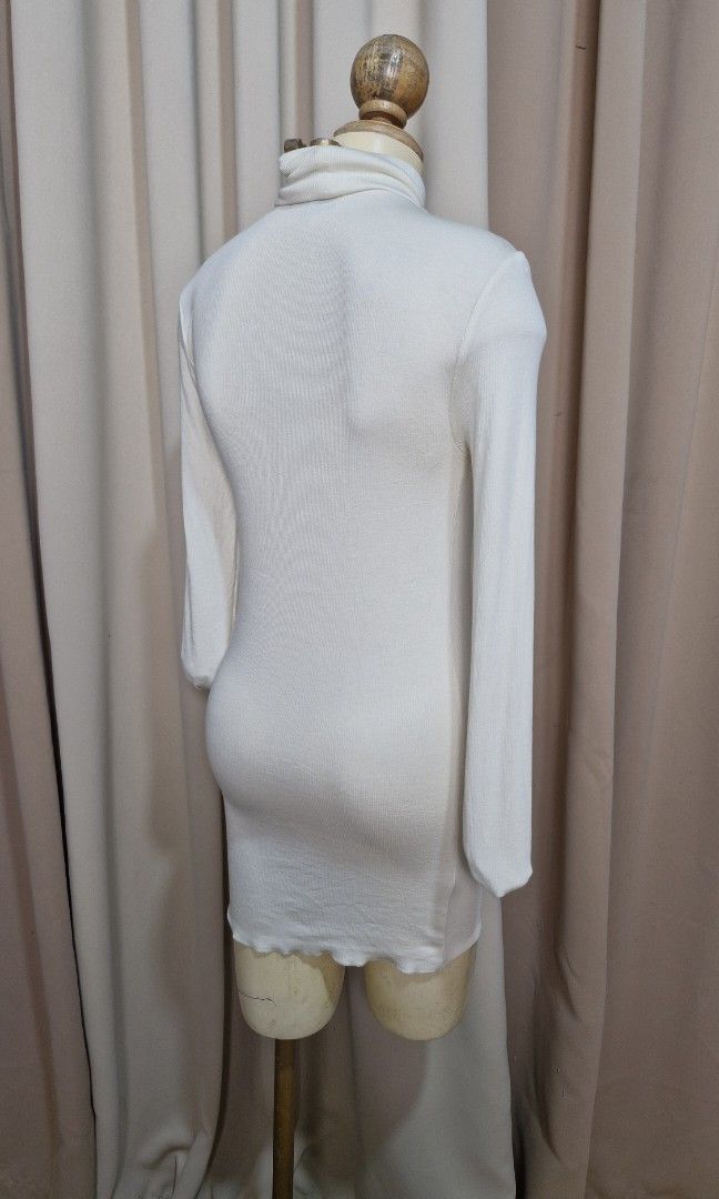 M: Ralph Lauren Dress (Category: Dresses) located in Calabanga. Submitted by deniseallyson (Listing ID 1460484529, Image 3). Description: .