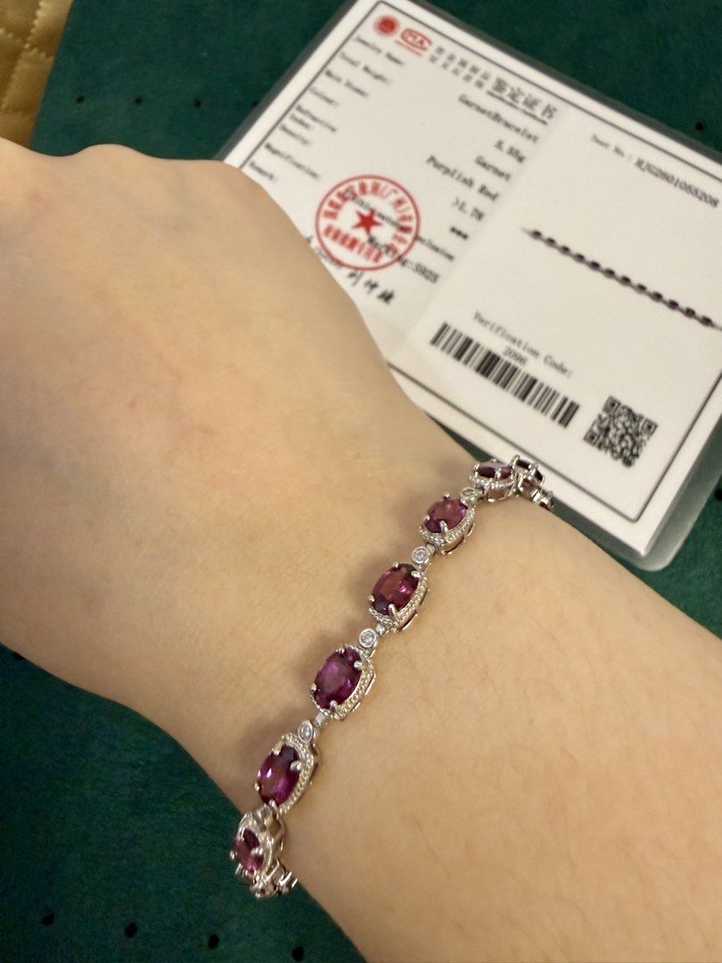 Malaya Garnet Tennis Bracelet (Category: Bracelets) located in Santa Rosa. Submitted by bumfinds (Listing ID 1460429975, Image 1). Description: With certificate Natural Garnet 8 inches adjustable .